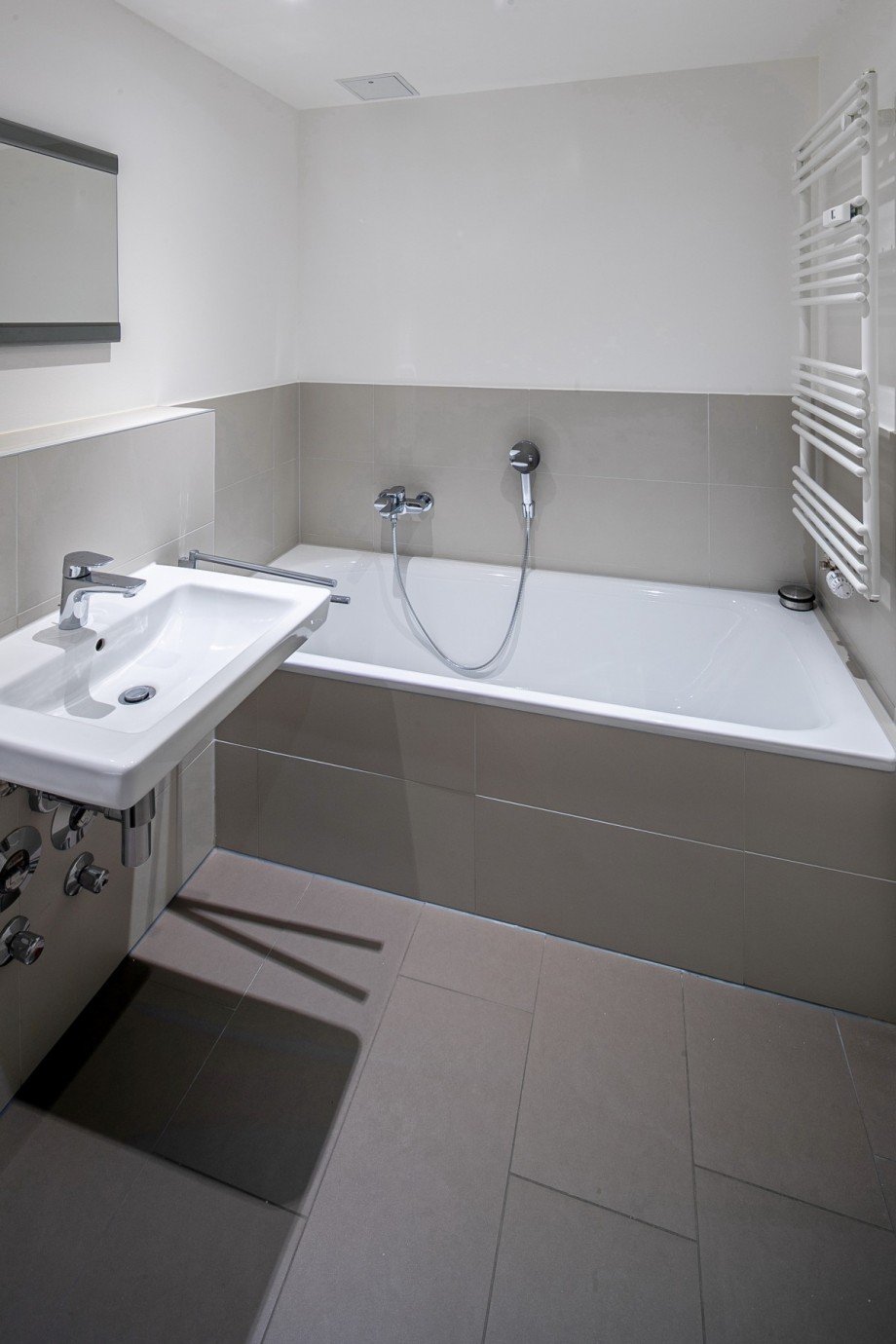 Bad Souterrain Wohnung M�nchen