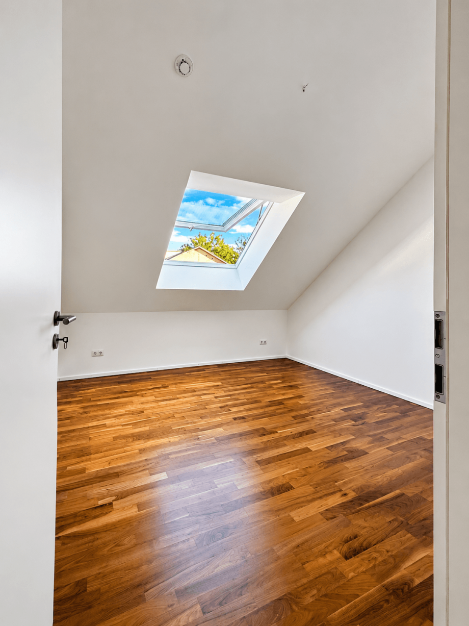 Schlafen 1 Dachgeschosswohnung Geretsried