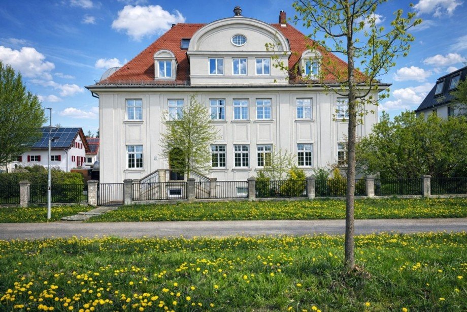 Villenansicht S�d Wohnung M�nchen