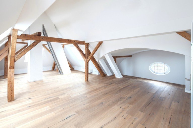 Atelier M�nchen Wohnung BEREITS RESERVIERT - Einmaliges Atelier �ber zwei Etagen in historischer Bahnvilla | 140 m� Nutzfl.