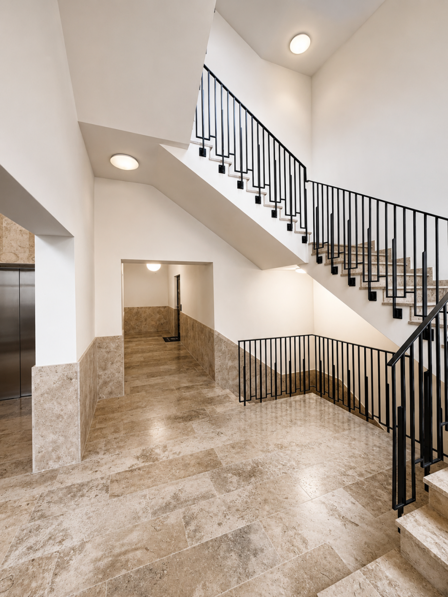 repr�sentatives Treppenhaus Wohnung Augsburg