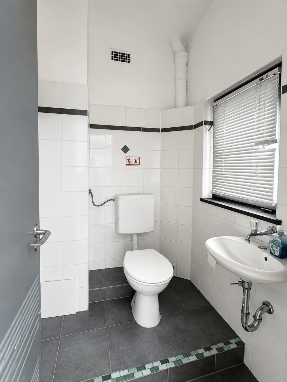 WC Gewerbegrundst�ck M�nchen