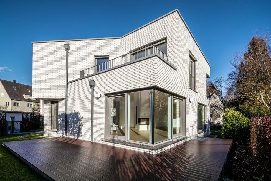 Au�enansicht S�d Haus Dachau
