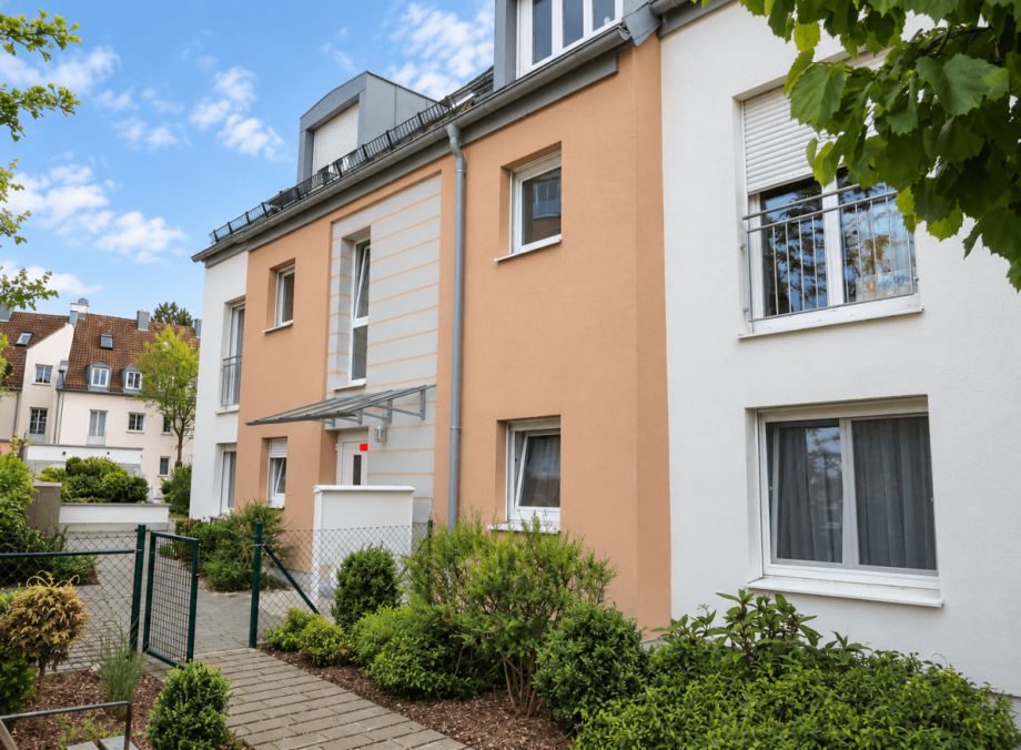 Au�enansicht Hauseingang Dachgeschosswohnung Dachau