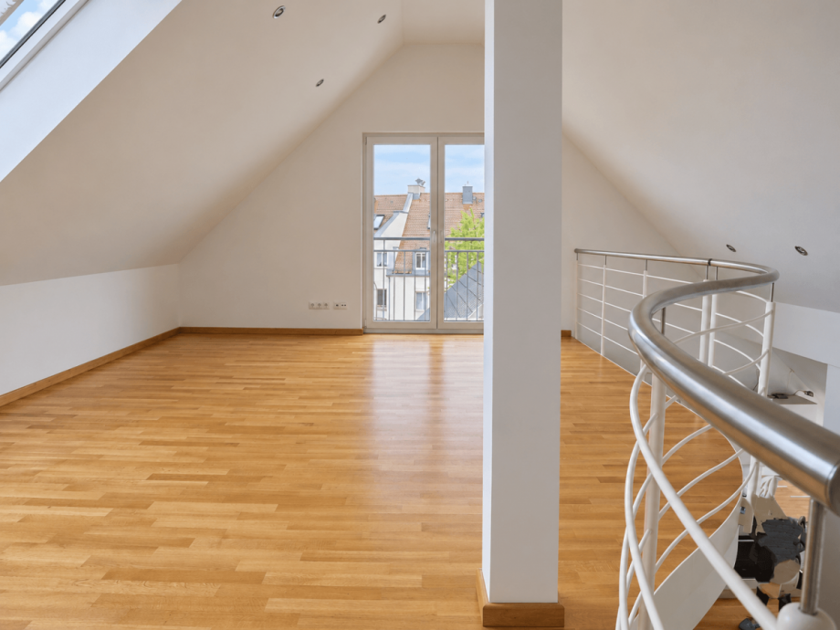 Galerie Ansicht 1 Dachgeschosswohnung Dachau